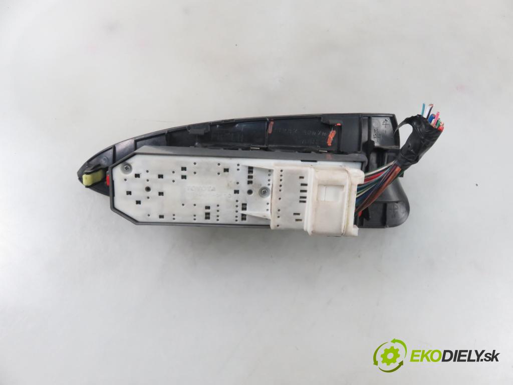 TOYOTA RAV 4 III (_A3_) SUV 2006 130,00 2.2 D 4WD 177 - 2AD-FHV 2231,00 Panel ovládania okien 7423242070