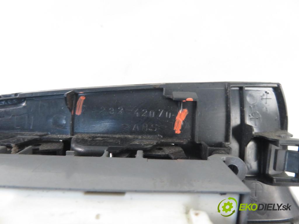 TOYOTA RAV 4 III (_A3_) SUV 2006 130,00 2.2 D 4WD 177 - 2AD-FHV 2231,00 Panel ovládania okien 7423242070