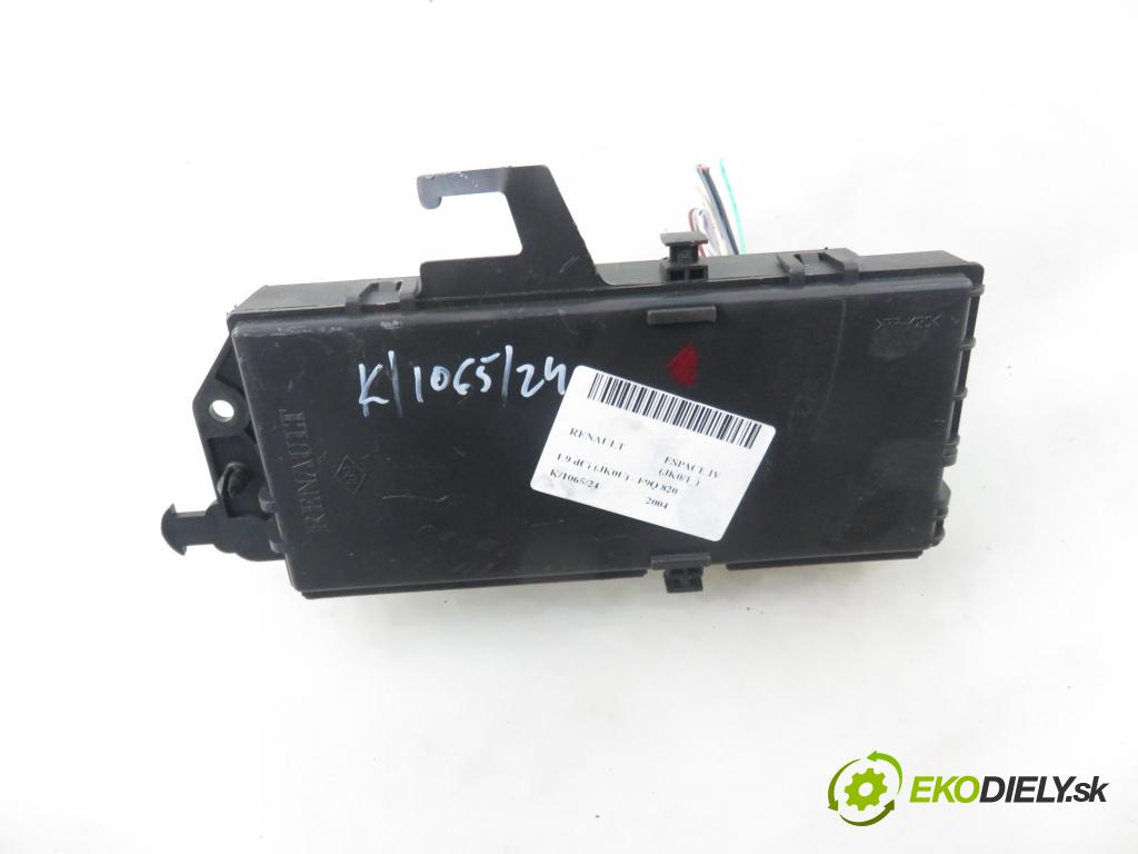 RENAULT ESPACE IV (JK0/1_) VAN 2004 85,00 1.9 dCi 116 - F9Q 820 1870,00 MODUL komfortu 8200368815