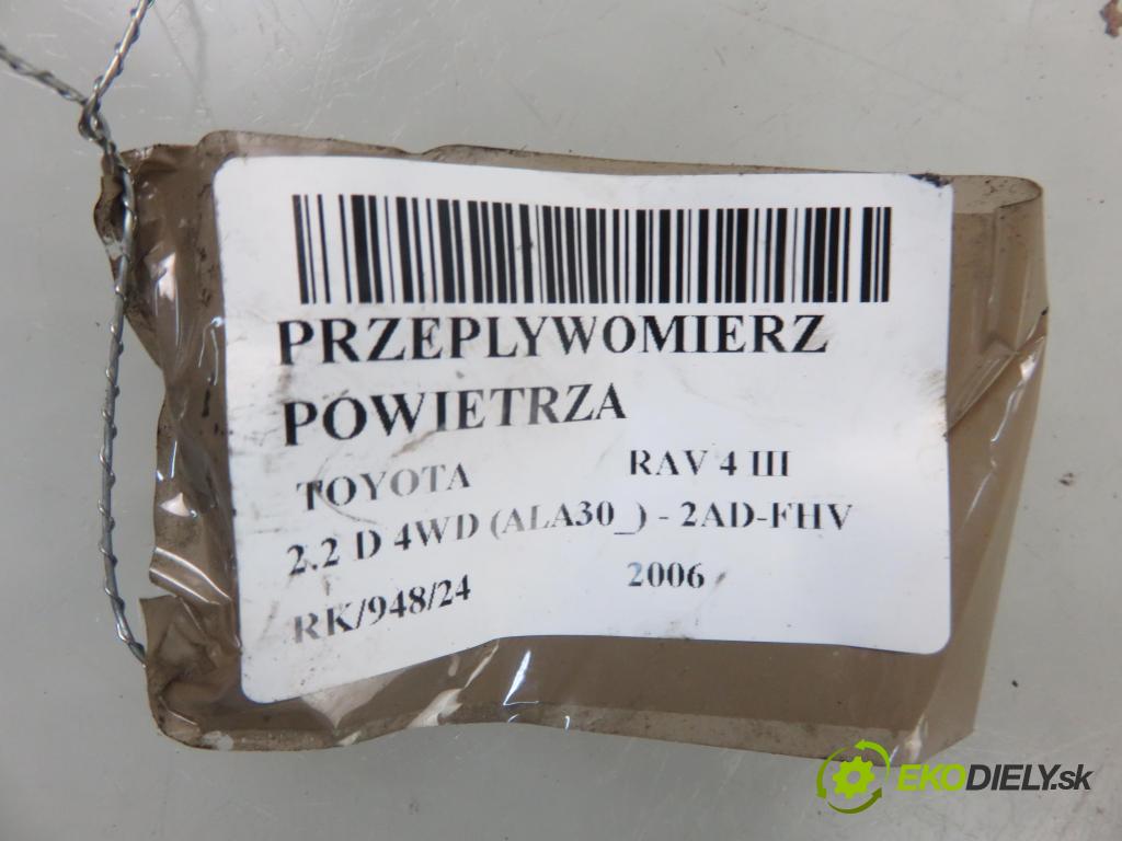 TOYOTA RAV 4 III (_A3_) SUV 2006 130,00 2.2 D 4WD 177 - 2AD-FHV 2231,00 váha vzduchu vzduchu 2220430010 ; 1974002110