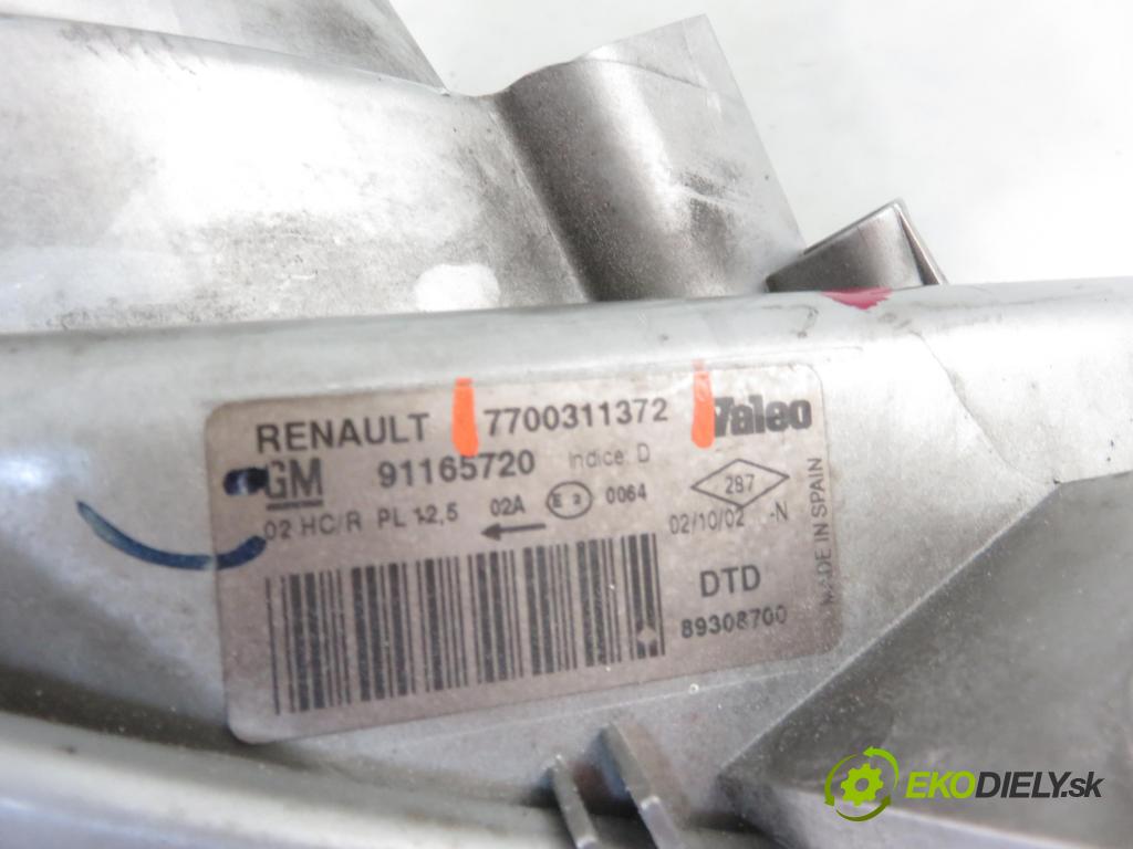 RENAULT TRAFIC II Skrzynia (FL) FURGON 2003 74,00 1.9 dCi 100 - F9Q 760 1870,00 Svetlo PP 7700311372