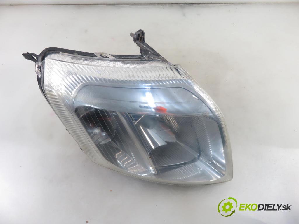 CITROEN C2 (JM_) HB 2008 44,00 1.1 - HFX (TU1JP) 1124,00 Svetlo LP 