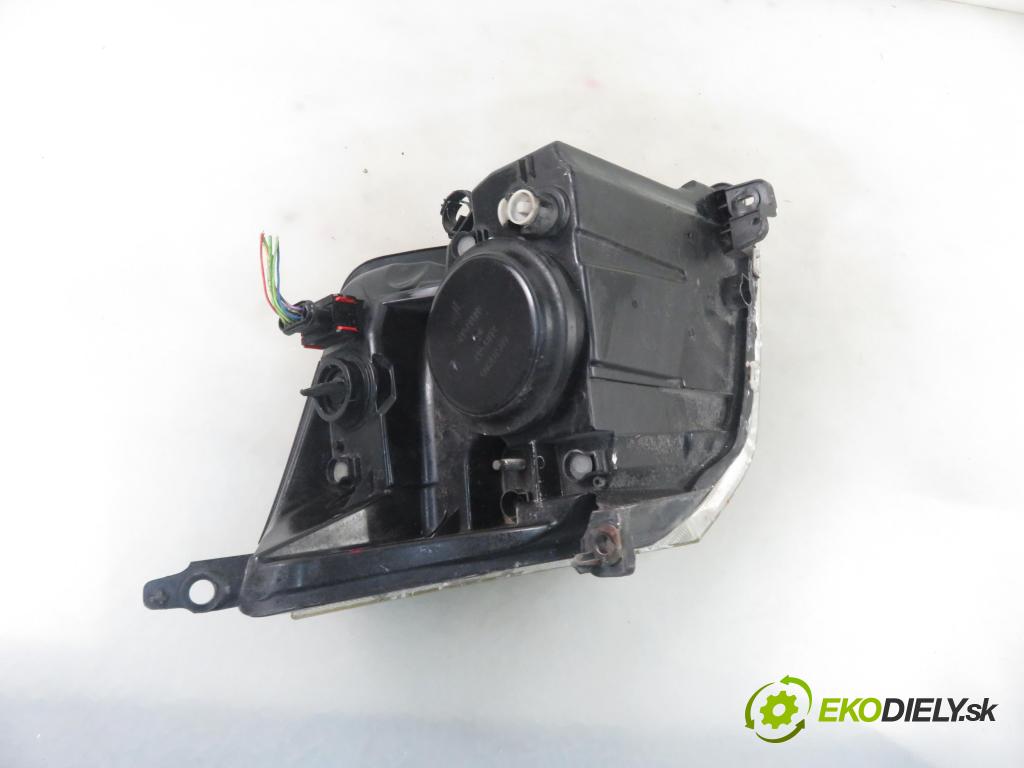 CITROEN C2 (JM_) HB 2008 44,00 1.1 - HFX (TU1JP) 1124,00 Svetlo LP