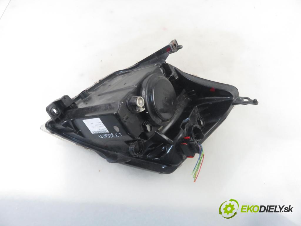 CITROEN C2 (JM_) HB 2008 44,00 1.1 - HFX (TU1JP) 1124,00 Svetlo LP