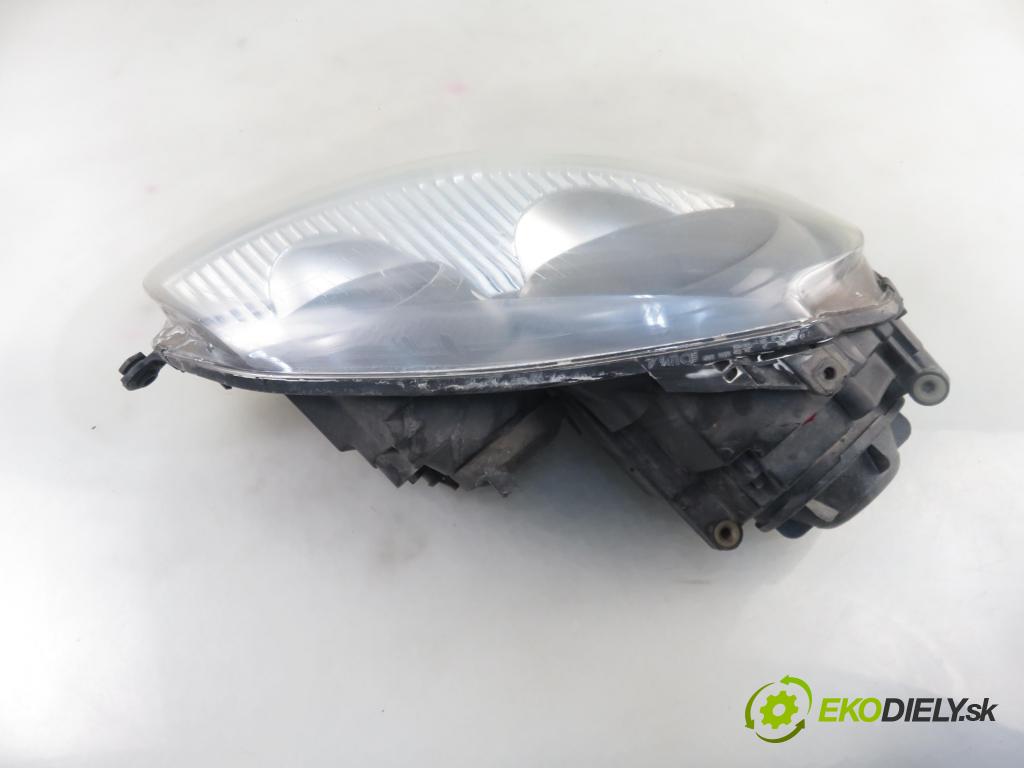 VW GOLF V (1K1) HB 2005 66,00 1.9 TDI PD 90 - BRU 1896,00 Svetlo PP 1K6941006A