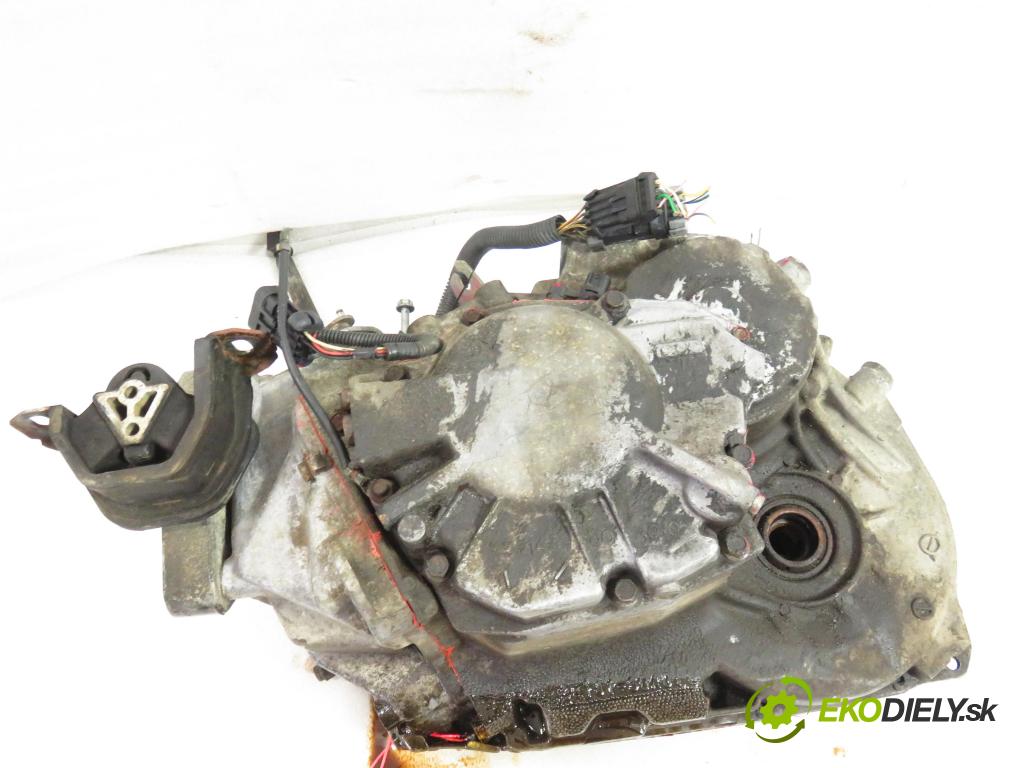 SAAB 900 II LIFTBACK 1995 136,00 2.0 -16 Turbo 185 - B204L 1985,00 Prevodovka automatická 4925715