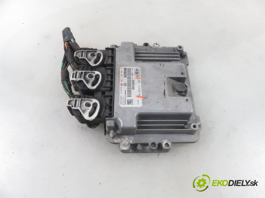 FORD FOCUS II (DA_, HCP) HB 2006 66,00 1.6 TDCi 90 - HHDA 1560,00 Riadiaca jednotka Motor 6M5112A650NB