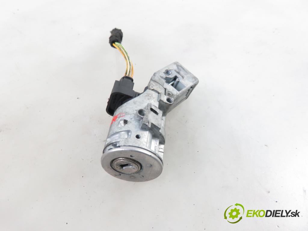 CITROEN C4 I (LC_) HB 2004 80,00 1.6 HDi - 9HY (DV6TED4) 1560,00 spinačka N0502455 (Spínacie skrinky a kľúče)