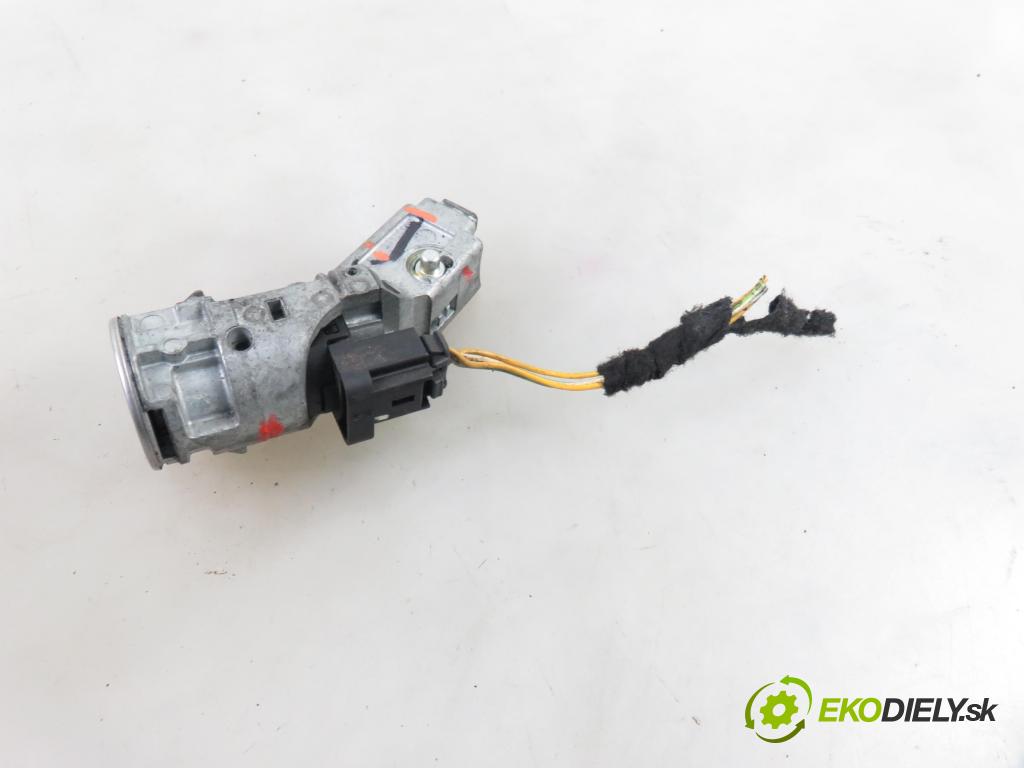 CITROEN C4 I (LC_) HB 2004 80,00 1.6 HDi - 9HY (DV6TED4) 1560,00 spinačka N0502455 (Spínacie skrinky a kľúče)