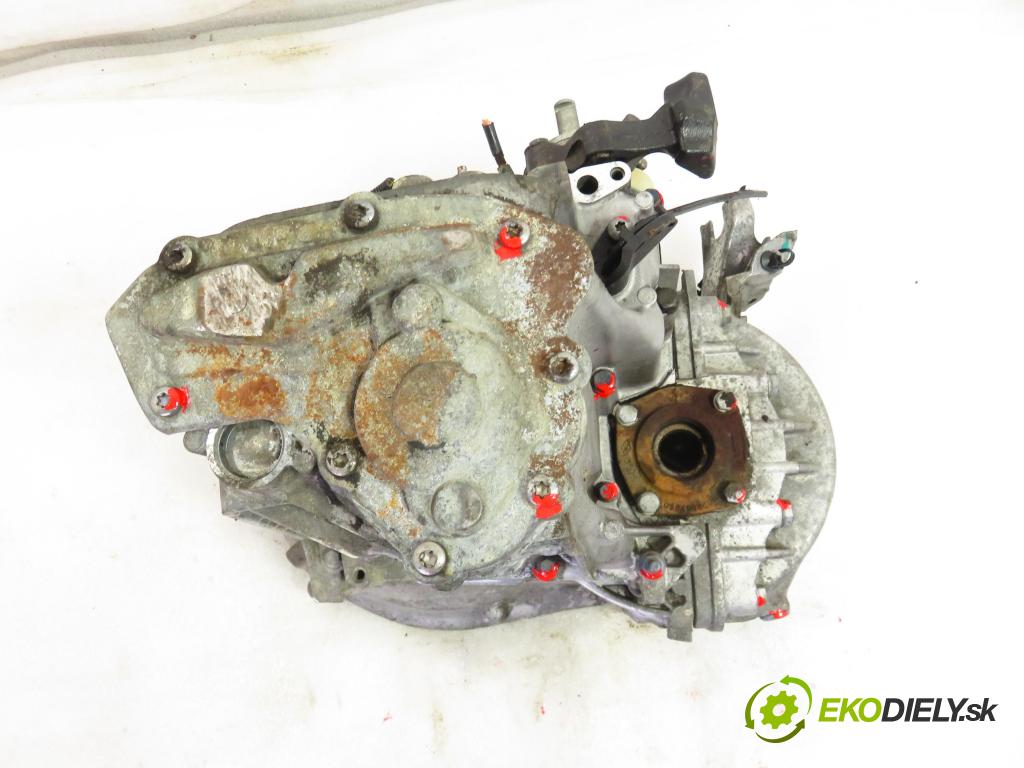 PEUGEOT 308 SW KOMBI 2008 100,00 2.0 HDi 136 1997,00 Prevodovka MANUALNA 20MB23