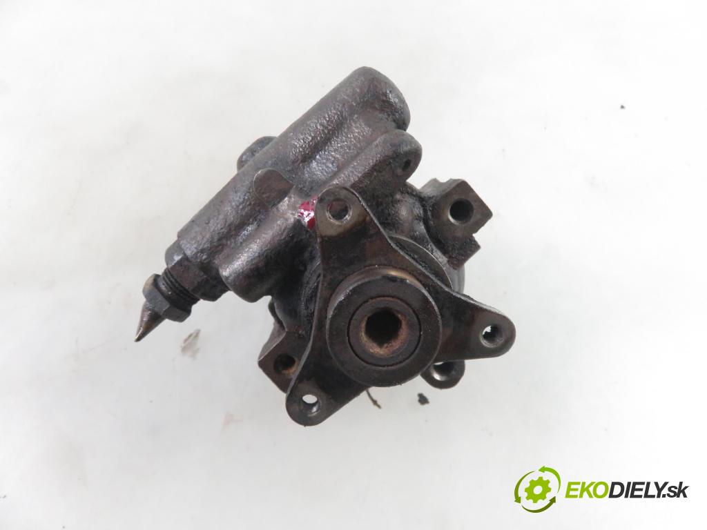 RENAULT KANGOO (KC0/1_) KOMBIVAN 2002 40,00 D 55 1.9 (KC0D) - F8Q 662 1870,00 Pumpa servočerpadlo 7700840105 ; 7700840805 (Servočerpadlá, pumpy riadenia)