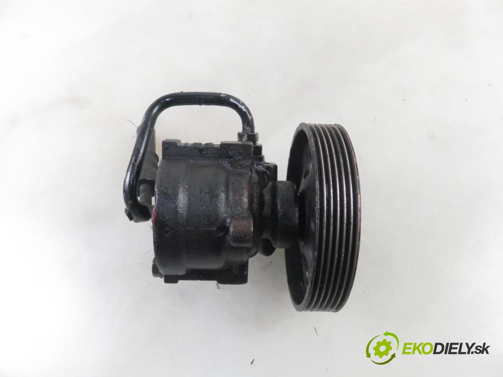 SAAB 900 II LIFTBACK 1995 136,00 2.0 -16 Turbo 185 - B204L 1985,00 Pumpa servočerpadlo 26037885 ; 4400388 (Servočerpadlá, pumpy riadenia)