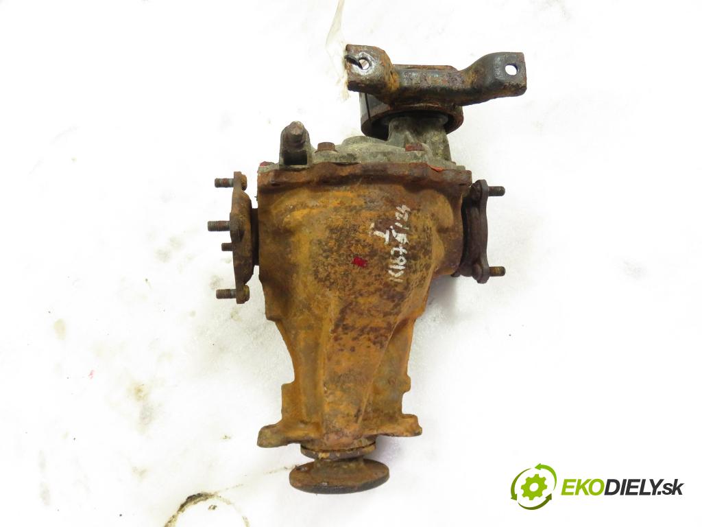 TOYOTA RAV 4 I (_A1_) SUV 1994 95,00 2.0 4WD - 3S-FE 1998,00 ,diferenciál