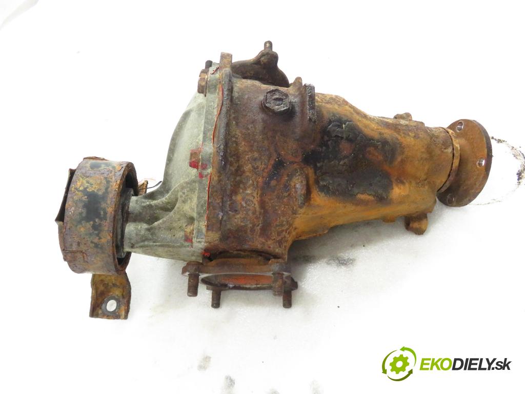 TOYOTA RAV 4 I (_A1_) SUV 1994 95,00 2.0 4WD - 3S-FE 1998,00 ,diferenciál