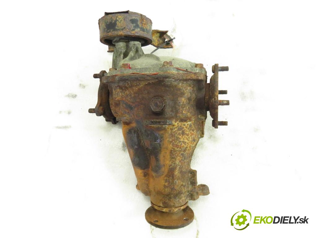 TOYOTA RAV 4 I (_A1_) SUV 1994 95,00 2.0 4WD - 3S-FE 1998,00 ,diferenciál