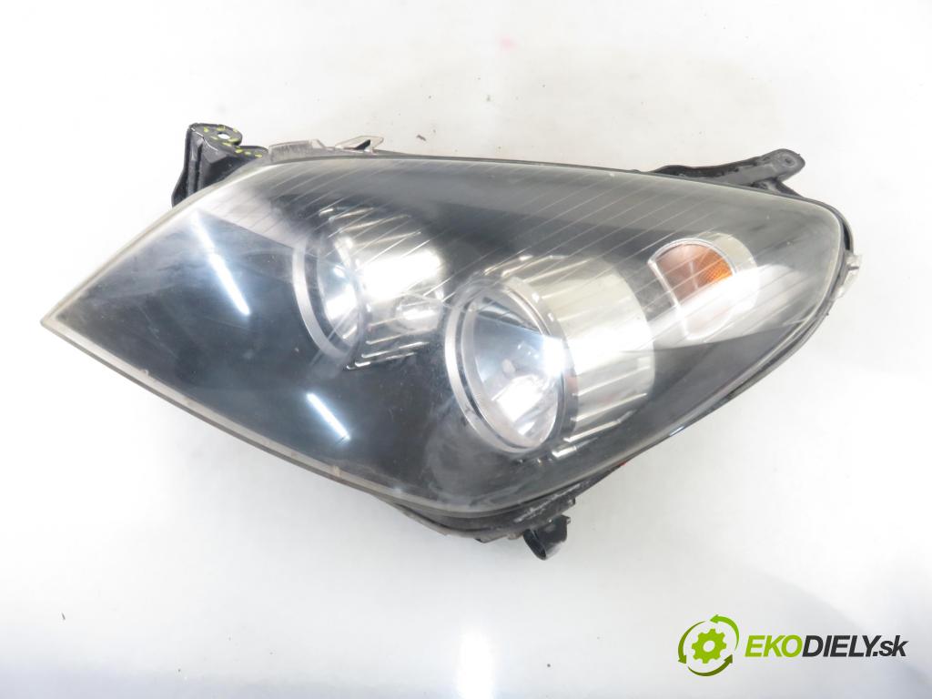 OPEL ASTRA H Kombi (A04) KOMBI 2006 66,00 1.3 CDTI 1248,00 světlo LP 24451032