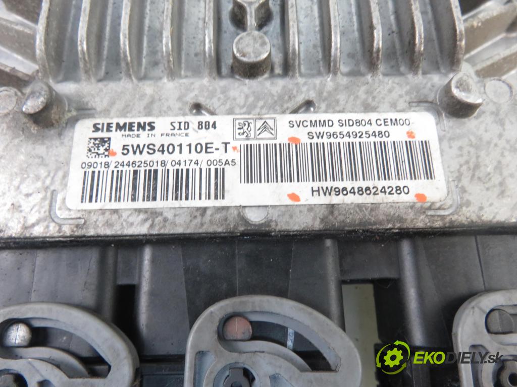CITROEN C3 I (FC_) HB 2004 50,00 1.4 HDi 8V - 8HX 1398,00 Riadiaca jednotka Motor 5WS40110ET ; SW9654925480 ; HW9648624280