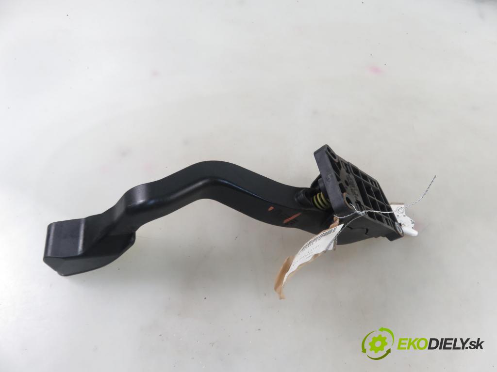 CITROEN C3 I (FC_) HB 2004 50,00 1.4 HDi 8V - 8HX 1398,00 Potenciometer plynu 0280752251 ; 9646702180 (Pedále)