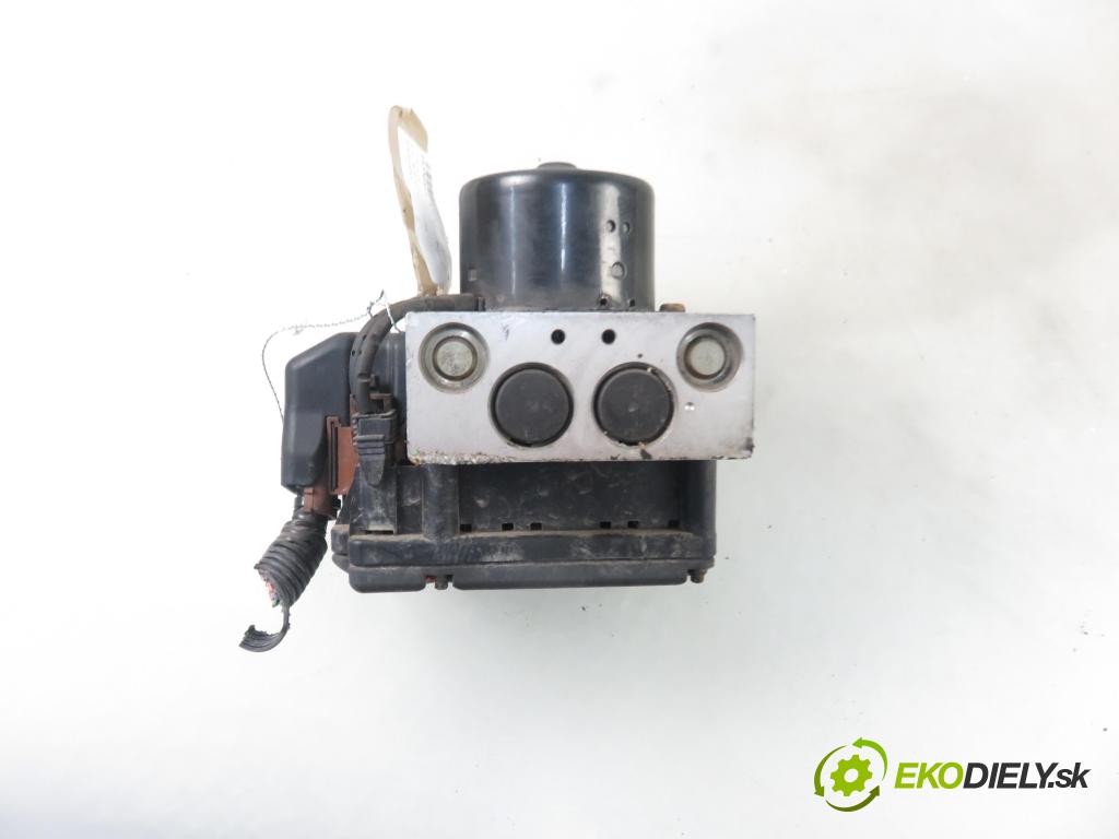 VOLVO S60 I (384) SEDAN 2001 125,00 2.4 - B 5244 S 2435,00 Pumpa ABS 8619537 ; 8619538 ; 10020403314 (Pumpa ABS)