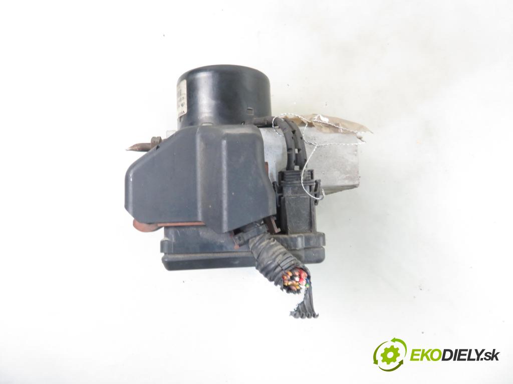 VOLVO S60 I (384) SEDAN 2001 125,00 2.4 - B 5244 S 2435,00 Pumpa ABS 8619537 ; 8619538 ; 10020403314 (Pumpa ABS)