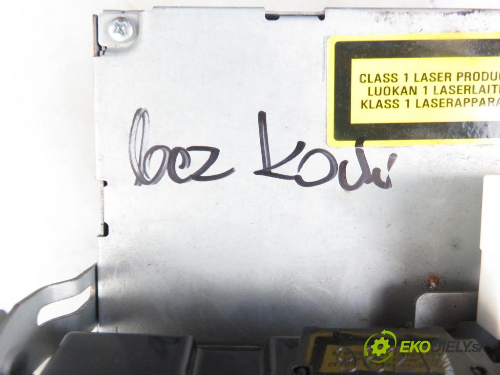 MAZDA 3 (BK) HB 2006 80,00 1.6 DI Turbo 109 - Y601 (PSA) 1560,00 RADIO CD 14795208