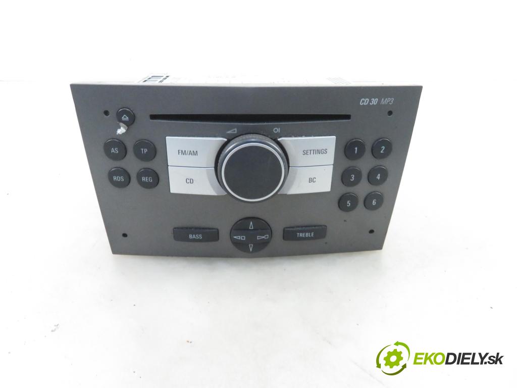 OPEL ZAFIRA B (A05) MINIVAN 2005 77,00 1.6 105 - Z 16 XEP 1598,00 RADIO CD 13154304