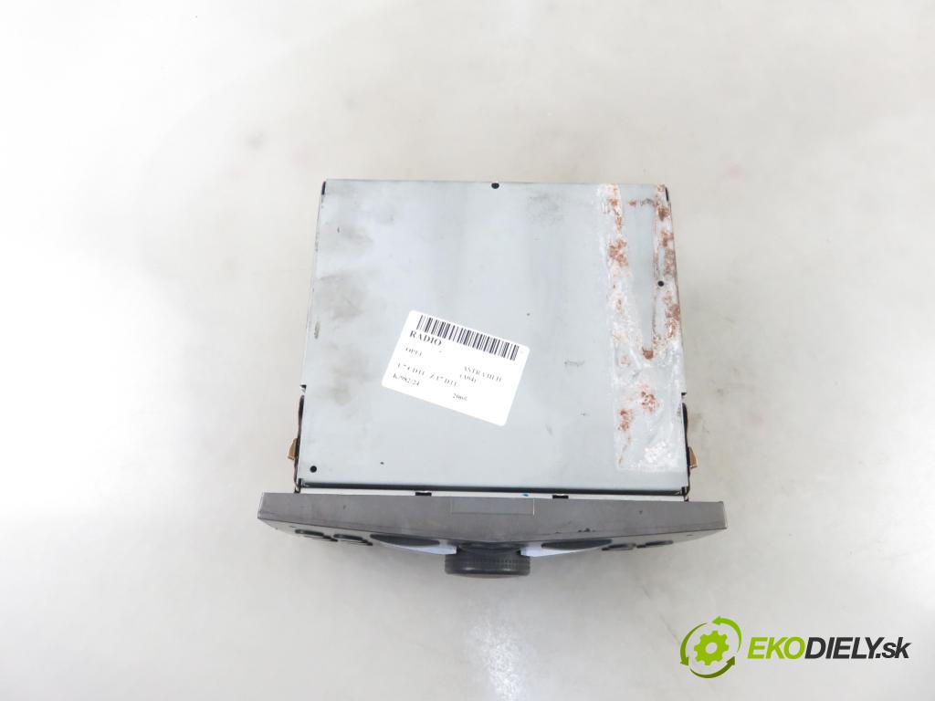 OPEL ASTRA H (A04) HB 2005 59,00 1.7 CDTI - Z 17 DTL 1686,00 RADIO 13190856YY