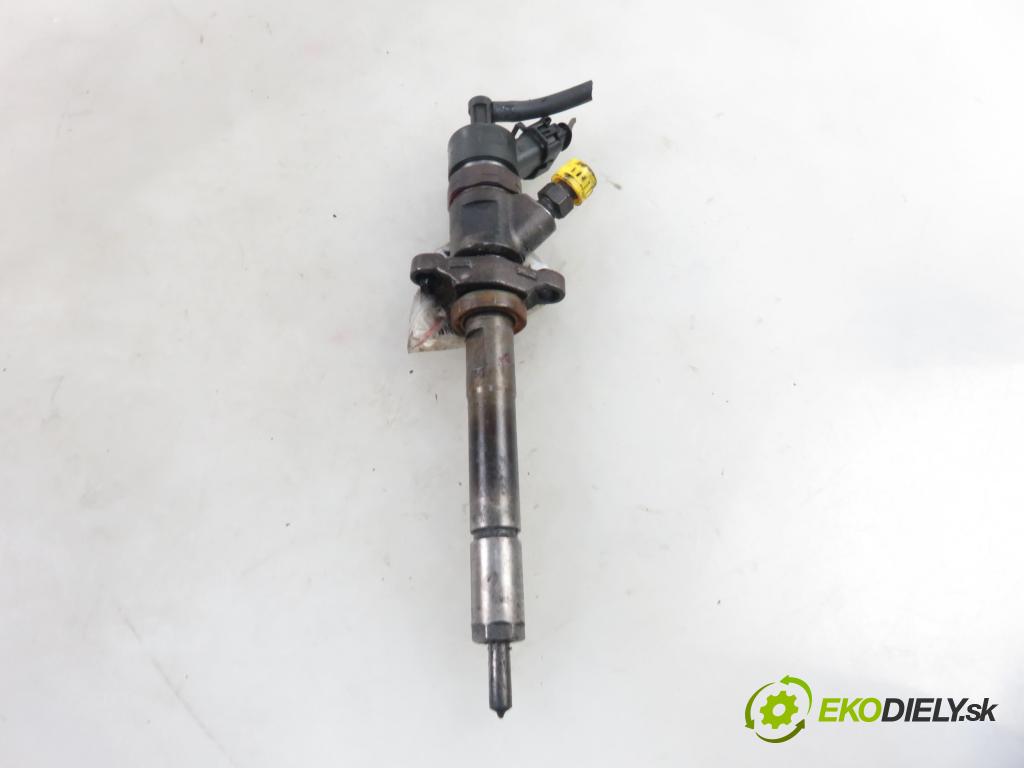 PEUGEOT PARTNER Combispace (5F) KOMBI 2006 55,00 1.6 HDi 75 - 9HW (DV6BTED4) 1560,00 vstrekovač 0445110239 (Vstrekovače)
