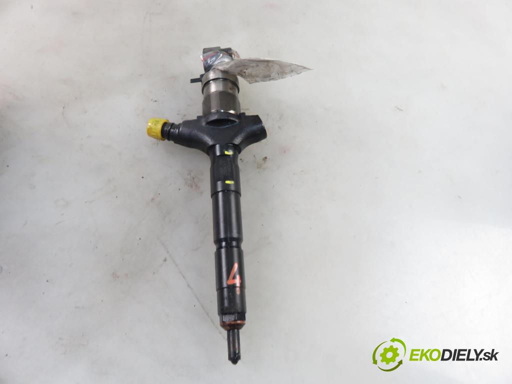 SAAB 9-5 Kombi (YS3E) KOMBI 2002 130,00 3.0 TiD - D308L 2958,00 vstrekovač 8972391617 (Vstrekovače)