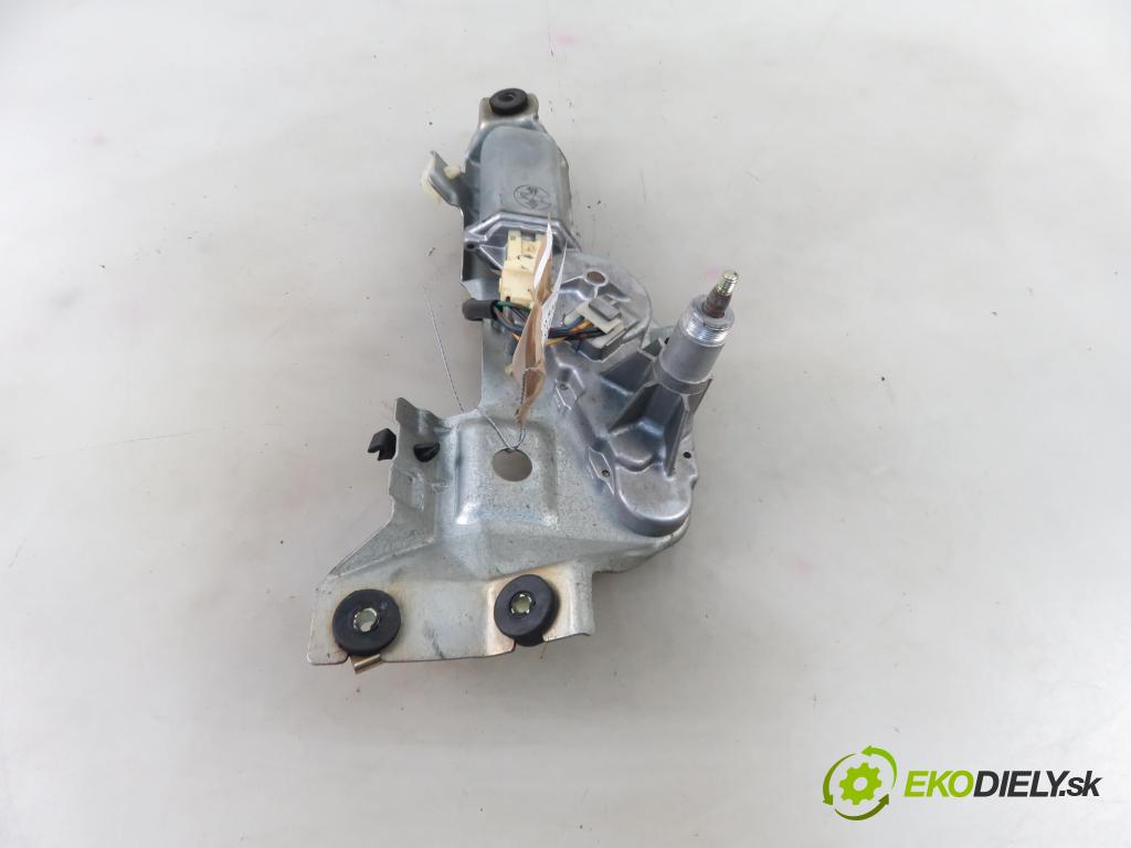 SUBARU IMPREZA kombi (GG) KOMBI 2002 0,00 1.6 AWD - EJ161 1597,00 Motorček stierače zadné 34948581