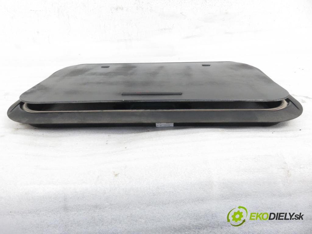 DAF CF CIĄGNIK SIODŁOWY 2018 355,00 FT 480 MX-13 355 H2 12902,00 střešní okno  (Okna karoserie)