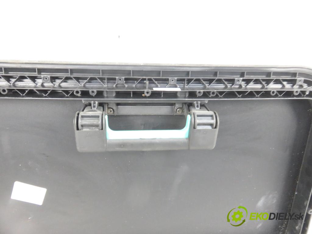 DAF CF CIĄGNIK SIODŁOWY 2018 355,00 FT 480 MX-13 355 H2 12902,00 střešní okno  (Okna karoserie)