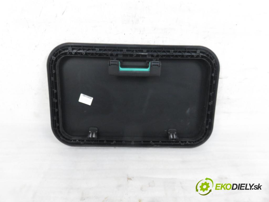 DAF CF CIĄGNIK SIODŁOWY 2018 355,00 FT 480 MX-13 355 H2 12902,00 střešní okno  (Okna karoserie)