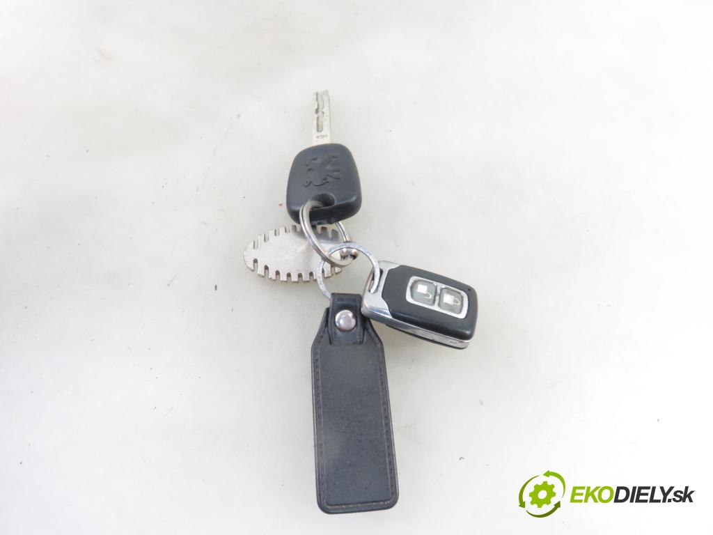 PEUGEOT 308 SW KOMBI 2008 100,00 2.0 HDi 136 1997,00 spinačka 36410600 ; 9663123280 (Spínacie skrinky a kľúče)