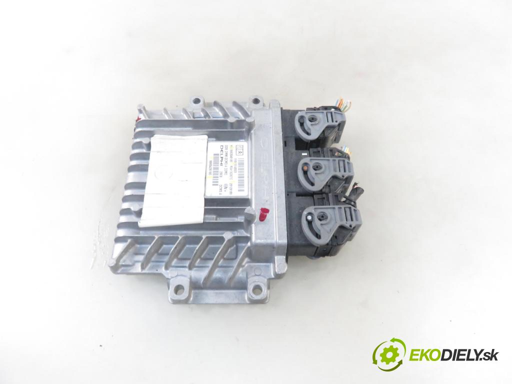 PEUGEOT 308 SW KOMBI 2008 100,00 2.0 HDi 136 1997,00 Riadiaca jednotka Motor 9665426180 ; R0413C007C ; 9663548180