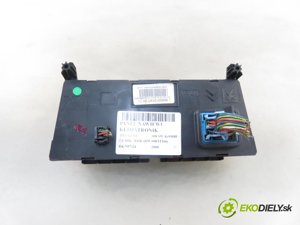 PEUGEOT 308 SW KOMBI 2008 100,00 2.0 HDi 136 1997,00 Panel kúrenia KLIMATRONIK 96850724XT