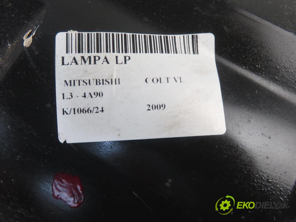 MITSUBISHI COLT VI (Z3_A, Z2_A) HB 2009 70,00 1.3 MIVEC 95 - 4A90 1332,00 Svetlo LP 8301B179
