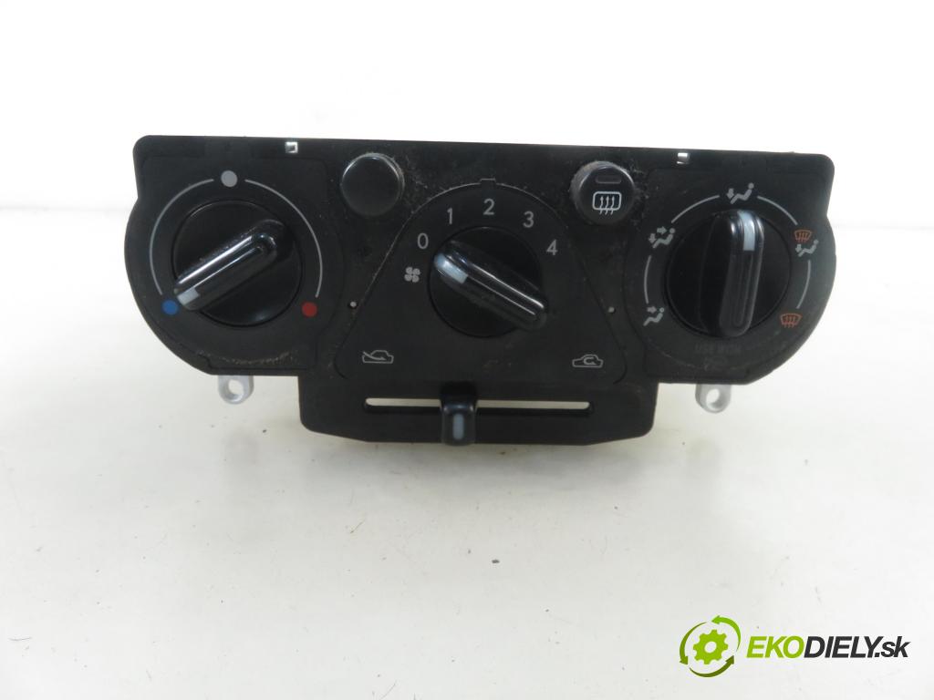 SUBARU IMPREZA kombi (GG) KOMBI 2002 0,00 1.6 AWD - EJ161 1597,00 Panel kúrenia 