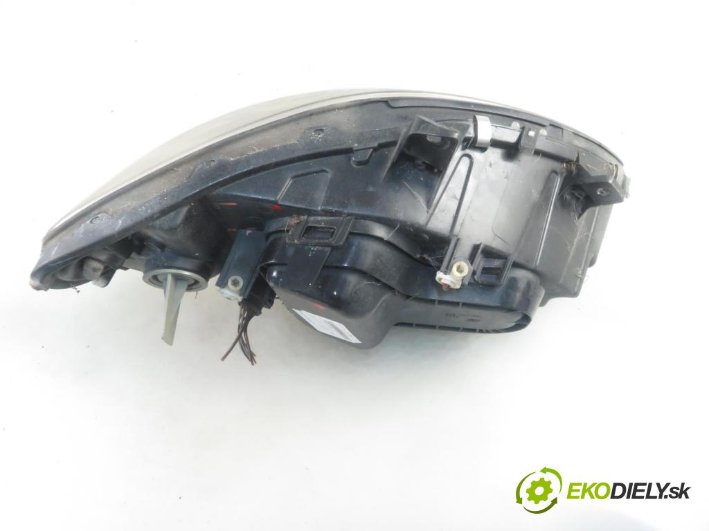MERCEDES-BENZ VITO / MIXTO Skrzynia (W639) FURGON 2006 80,00 111 CDI 109 - OM 646.982 2148,00 Svetlo LP 24670300