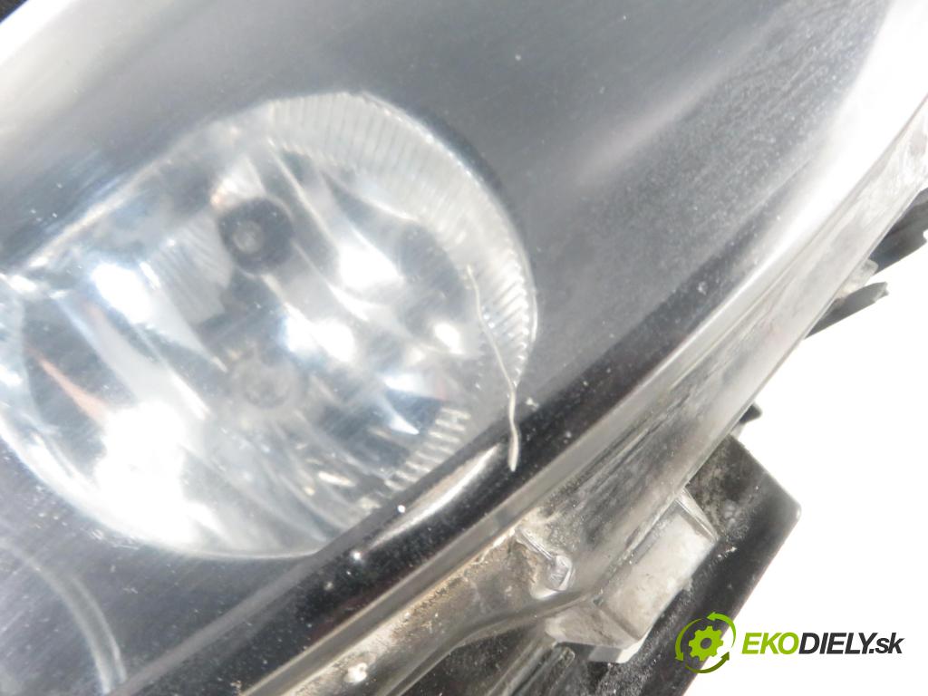 BMW 3 Touring (E46) KOMBI 2002 135,00 330 d - M57 D30 184 (306D1) 2926,00 Svetlo PP 