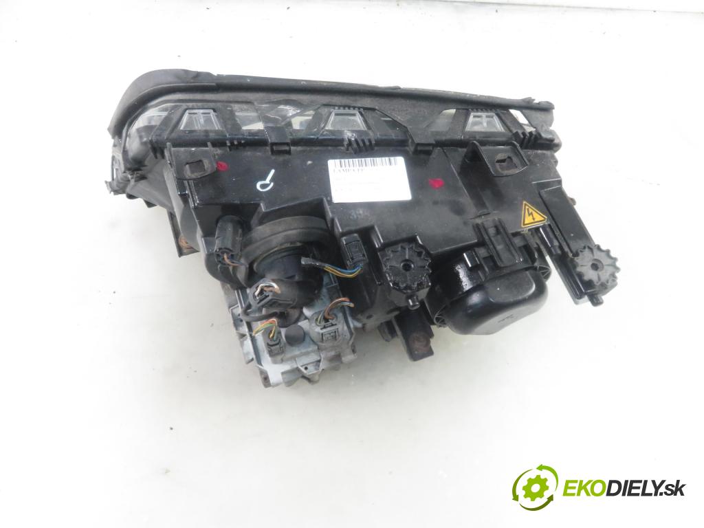 BMW 3 Touring (E46) KOMBI 2002 135,00 330 d - M57 D30 184 (306D1) 2926,00 Svetlo PP