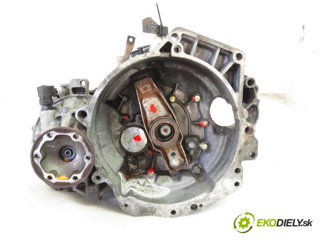 VW GOLF IV (1J1) HB 1998 110,00 2.3 V5 - AGZ 2324,00 Prevodovka MANUALNA DCL