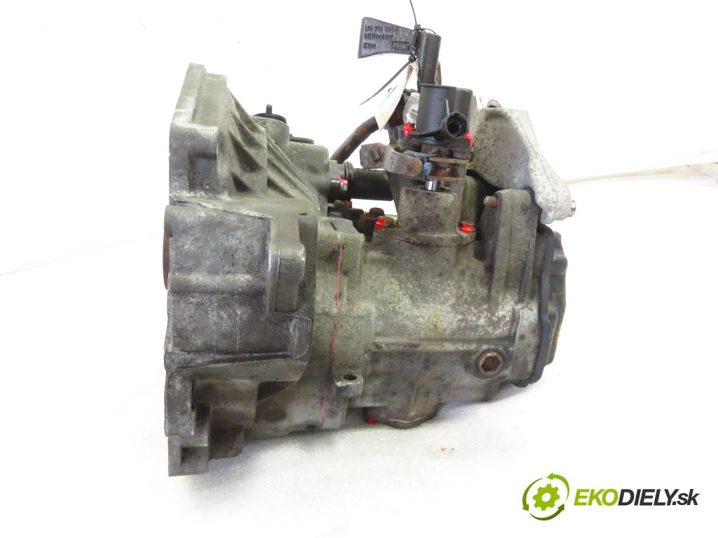 VW GOLF IV (1J1) HB 1998 110,00 2.3 V5 - AGZ 2324,00 Prevodovka MANUALNA DCL