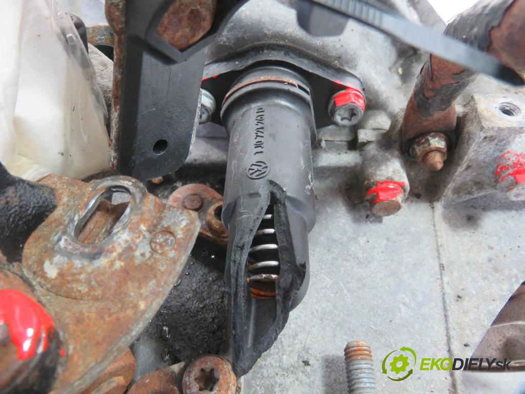 VW GOLF IV (1J1) HB 1998 110,00 2.3 V5 - AGZ 2324,00 Prevodovka MANUALNA DCL