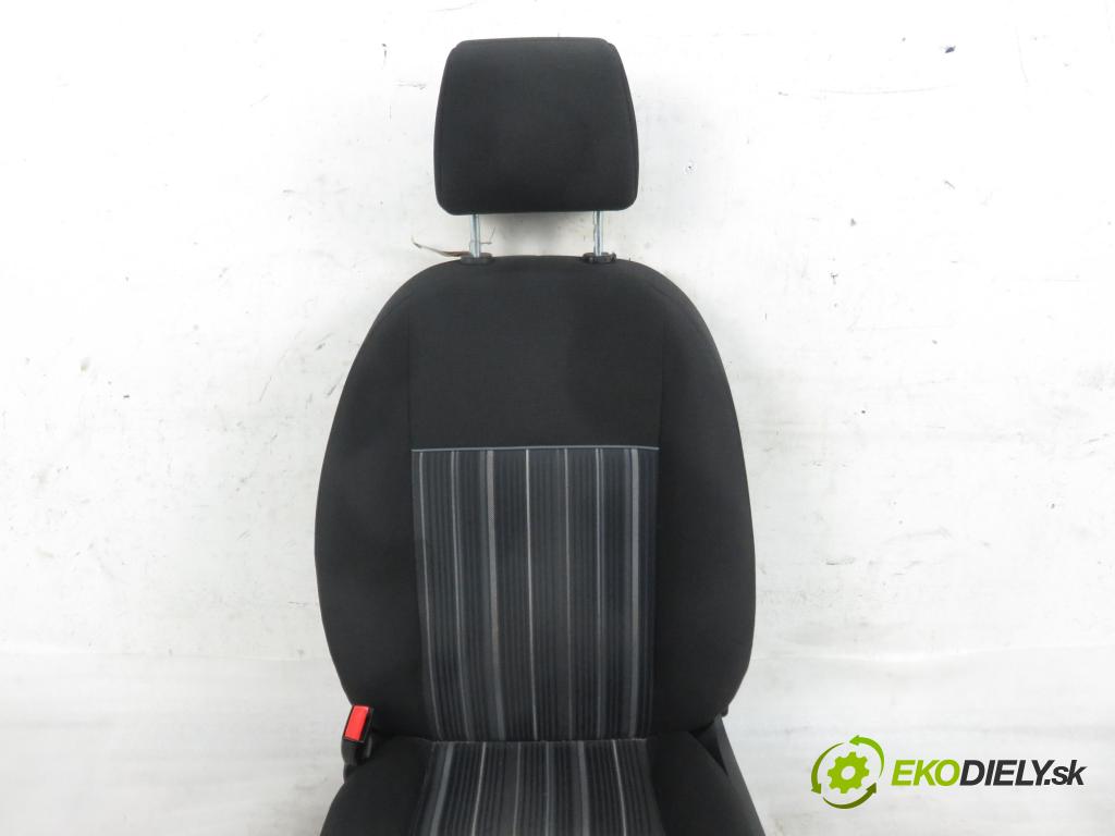 FORD FOCUS II (DA_, HCP) HB 2011 66,00 1.6 TDCi - GPDA 1560,00 Sedadlo šoféri