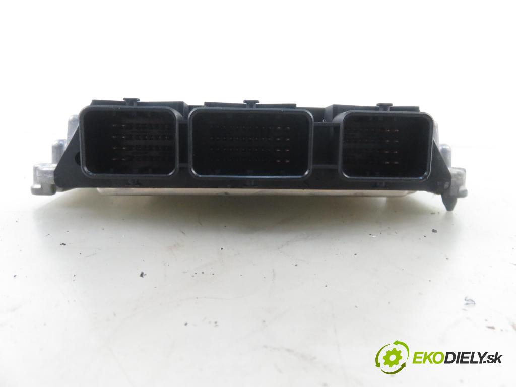 FORD FOCUS II (DA_, HCP) HB 2011 66,00 1.6 TDCi - GPDA 1560,00 Riadiaca jednotka Motor 9M5112A650AG ; 0281017750