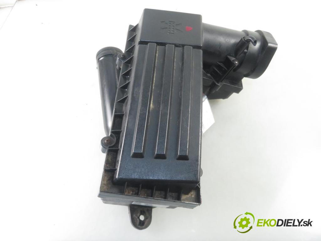 AUDI A3 (8P1) HB 2006 77,00 1.9 TDI - BLS 1896,00 Obal filtra vzduchu 3C0129607AB ; 3C0129601AC (Obaly filtrov vzduchu)