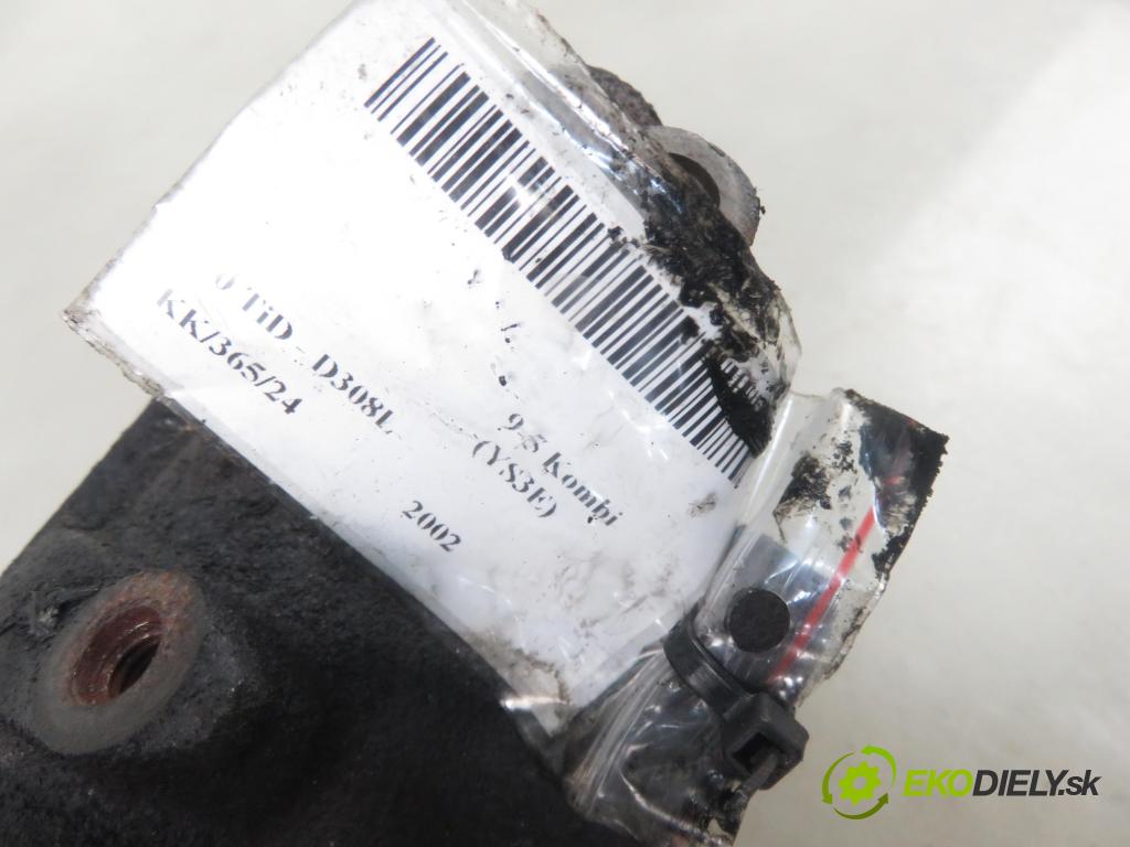 SAAB 9-5 Kombi (YS3E) KOMBI 2002 130,00 3.0 TiD - D308L 2958,00 potrubí VYČERPAT: D3383Y (Výfukové potrubí)