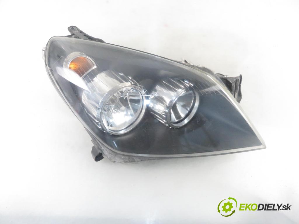 OPEL ASTRA H GTC (L08) HB 2005 74,00 1.7 CDTi - Z 17 DTH 1686,00 Svetlo PP 24451033