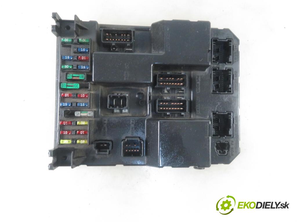 PEUGEOT 307 Break (3E) KOMBI 2002 66,00 2.0 HDI 90 - RHY (DW10TD) 1997,00 MODUL BSI 9651197680A ; 9651196980A